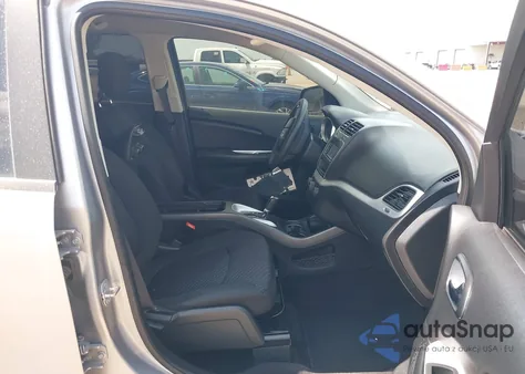 2018 Dodge Journey Se z USA, uszkodzony, nr VIN 3C4PDCAB9JT446656